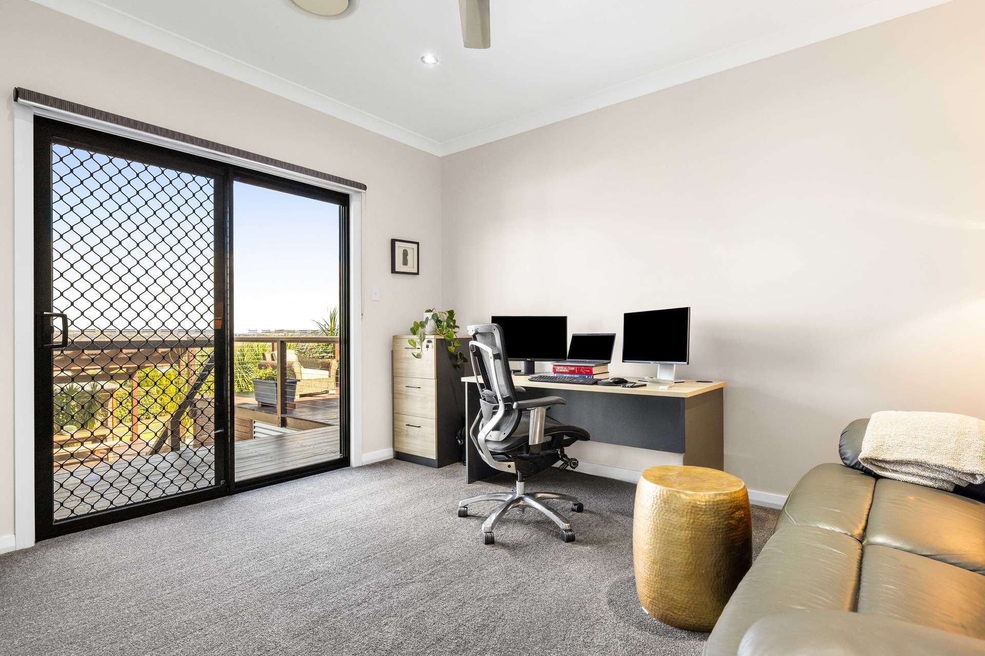20 Calcutt Road, Gowrie Junction For Sale by Farmbuy.com - image 12