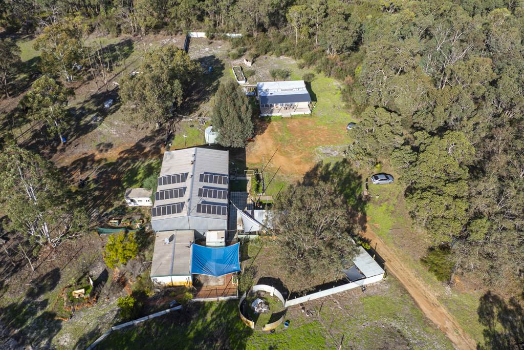 305 Whitfield Springs Road, Beermullah WA 6503