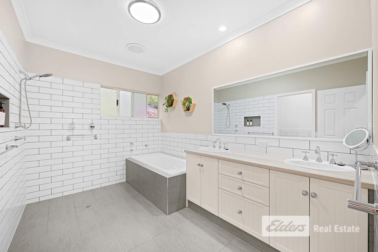33 Diamond Street, Little Grove For Sale by Farmbuy.com - image 16