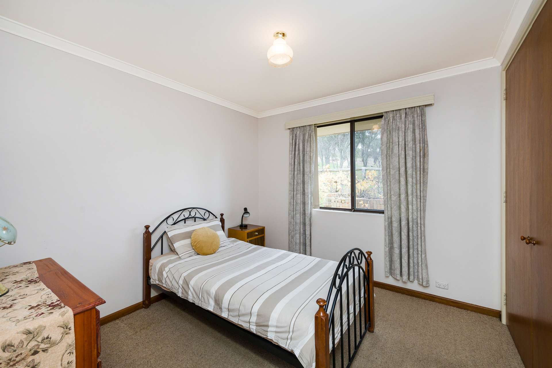 12 Purkiss Drive, Northam For Sale by Farmbuy.com - image 17
