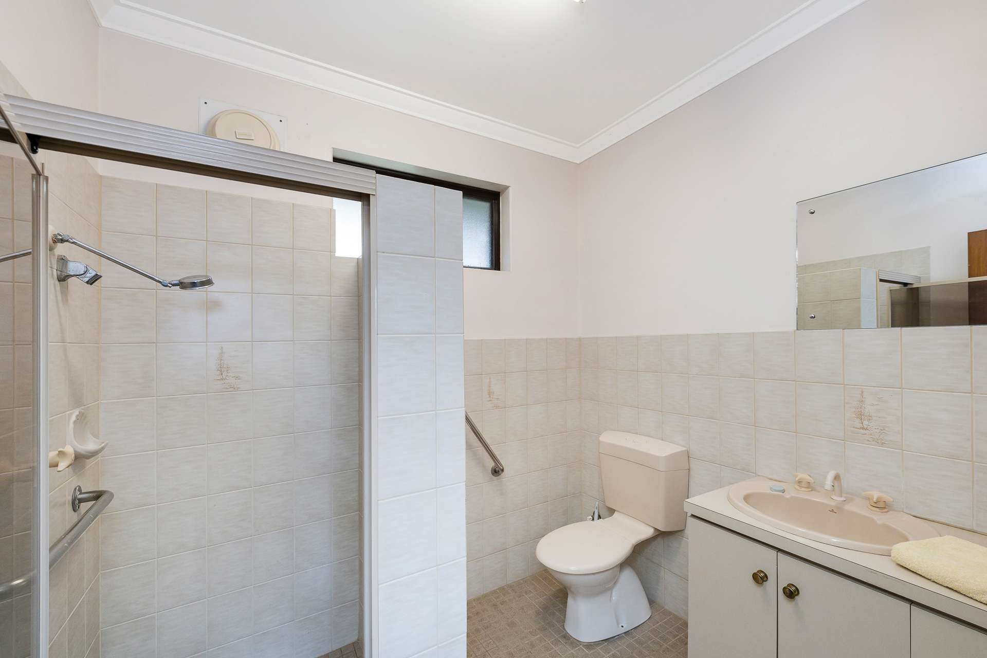 12 Purkiss Drive, Northam For Sale by Farmbuy.com - image 25