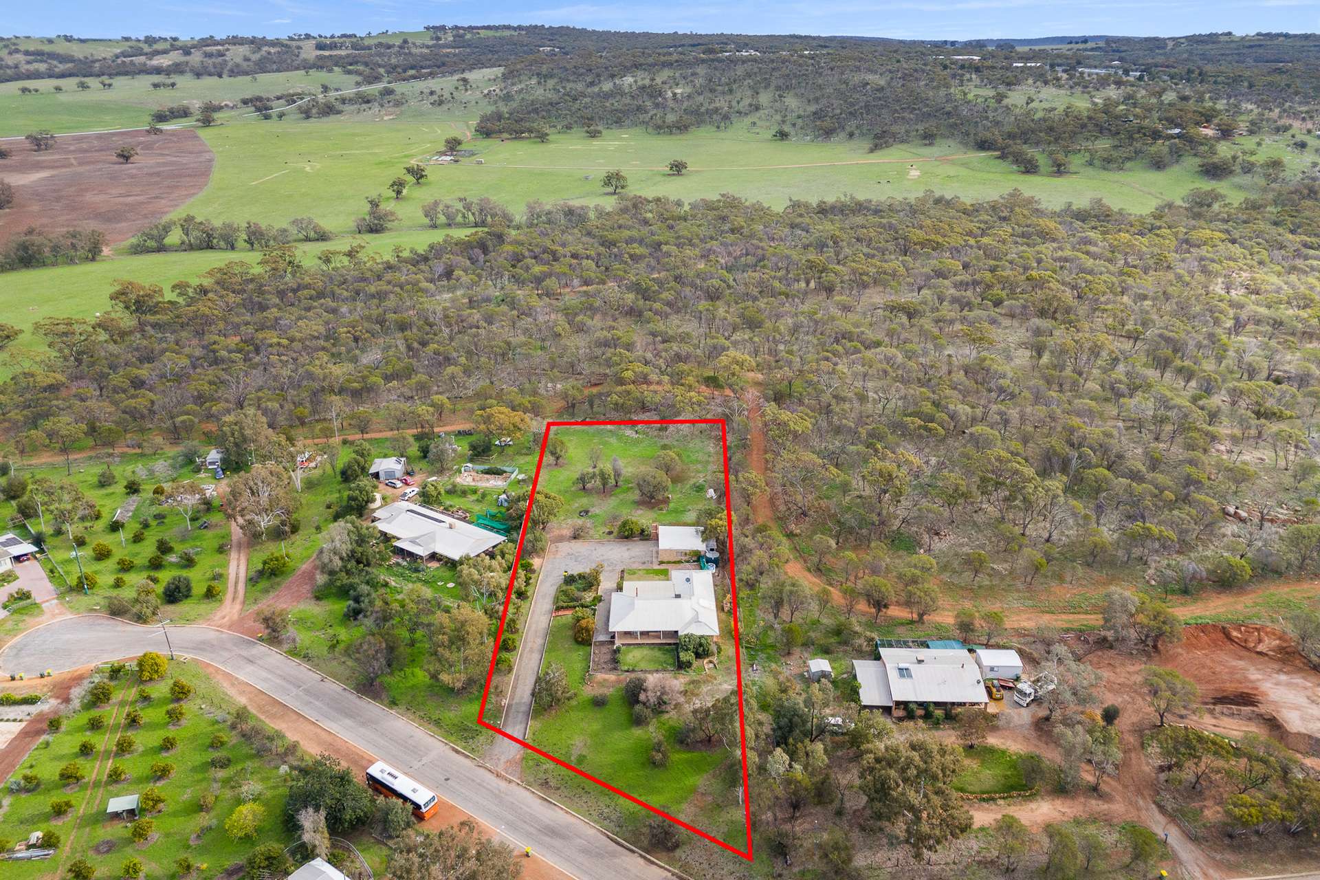 12 Purkiss Drive, Northam For Sale by Farmbuy.com - image 1