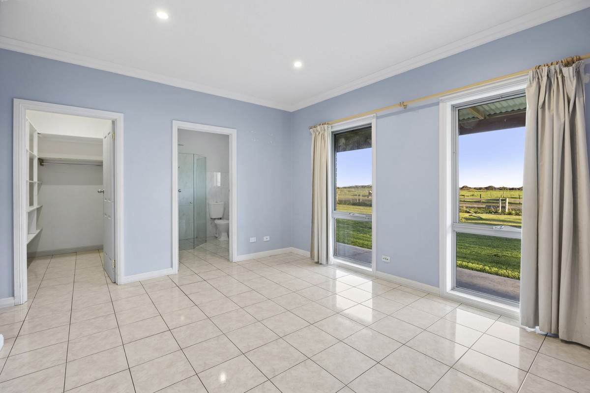 1019 Timboon-Peterborough Road, Heytesbury Lower For Sale by Farmbuy.com - image 22