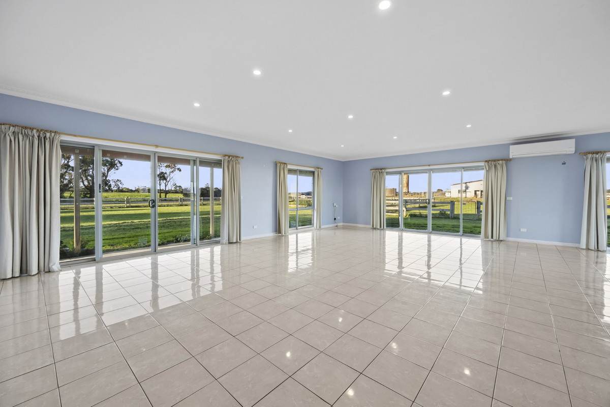 1019 Timboon-Peterborough Road, Heytesbury Lower For Sale by Farmbuy.com - image 20