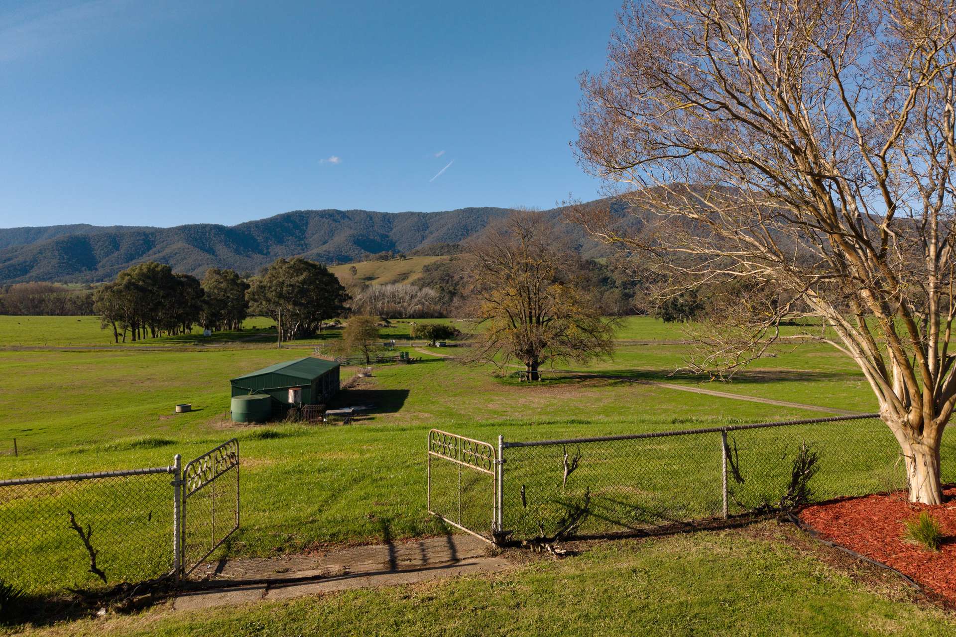 5494 Kiewa Valley Highway, Running Creek For Sale by Farmbuy.com - image 12