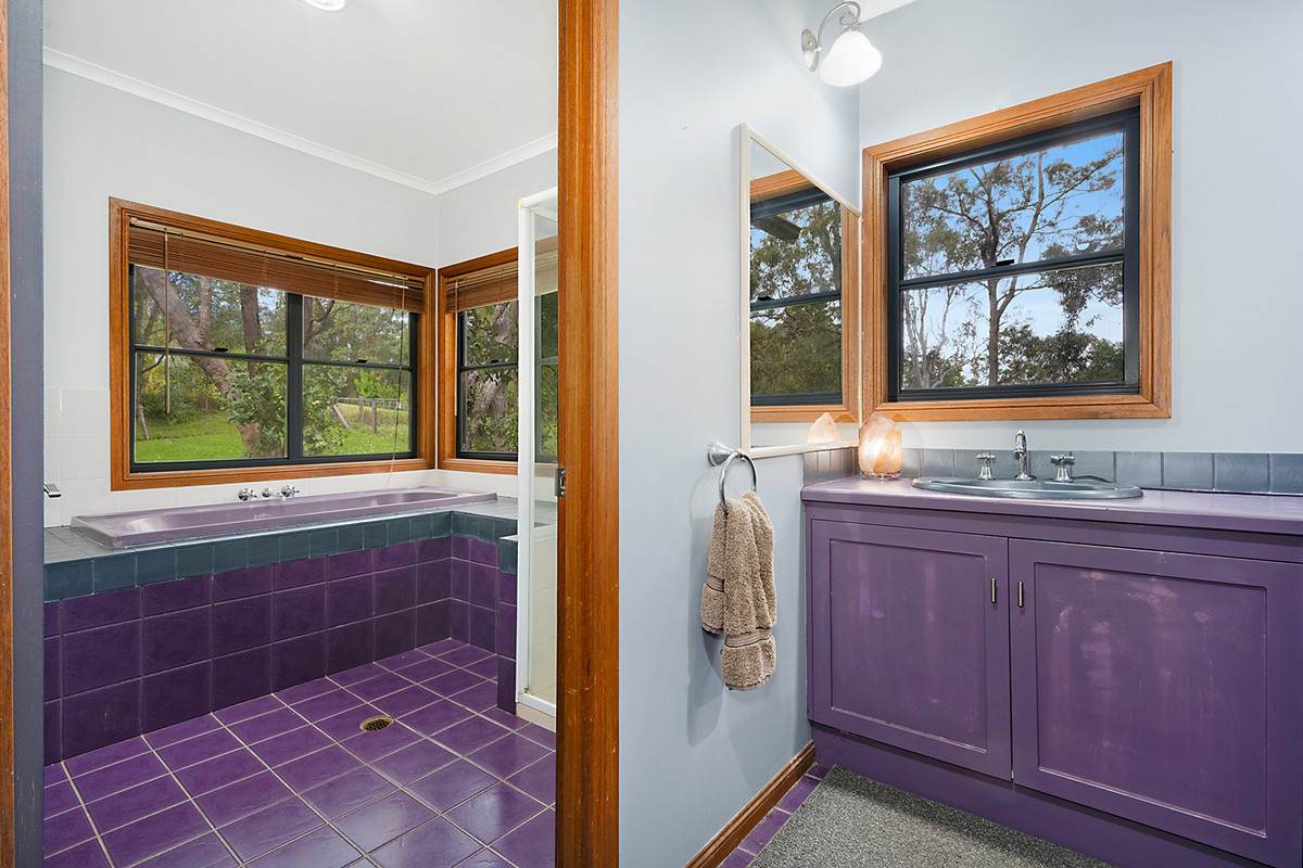 8 Jinibara Court, Ocean View For Sale by Farmbuy.com - image 10