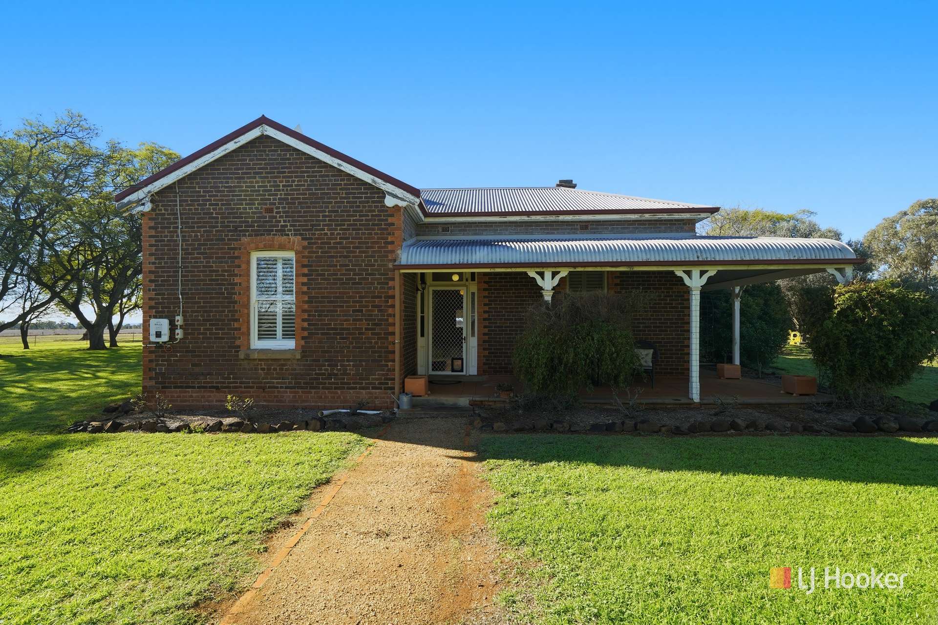 366 Oakwood Road, Inverell For Sale by Farmbuy.com - image 4