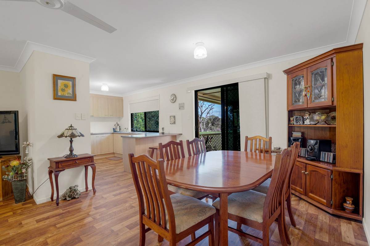 17 Bournes Road, Yangan For Sale by Farmbuy.com - image 5