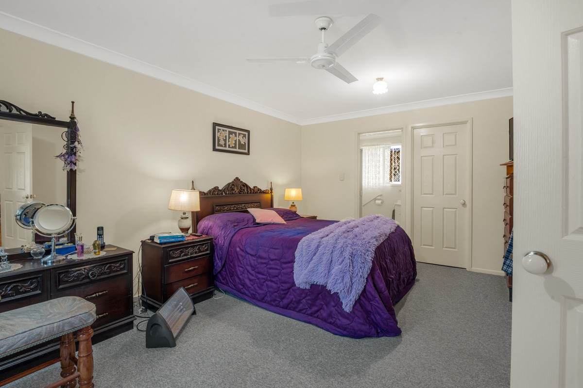 17 Bournes Road, Yangan For Sale by Farmbuy.com - image 12