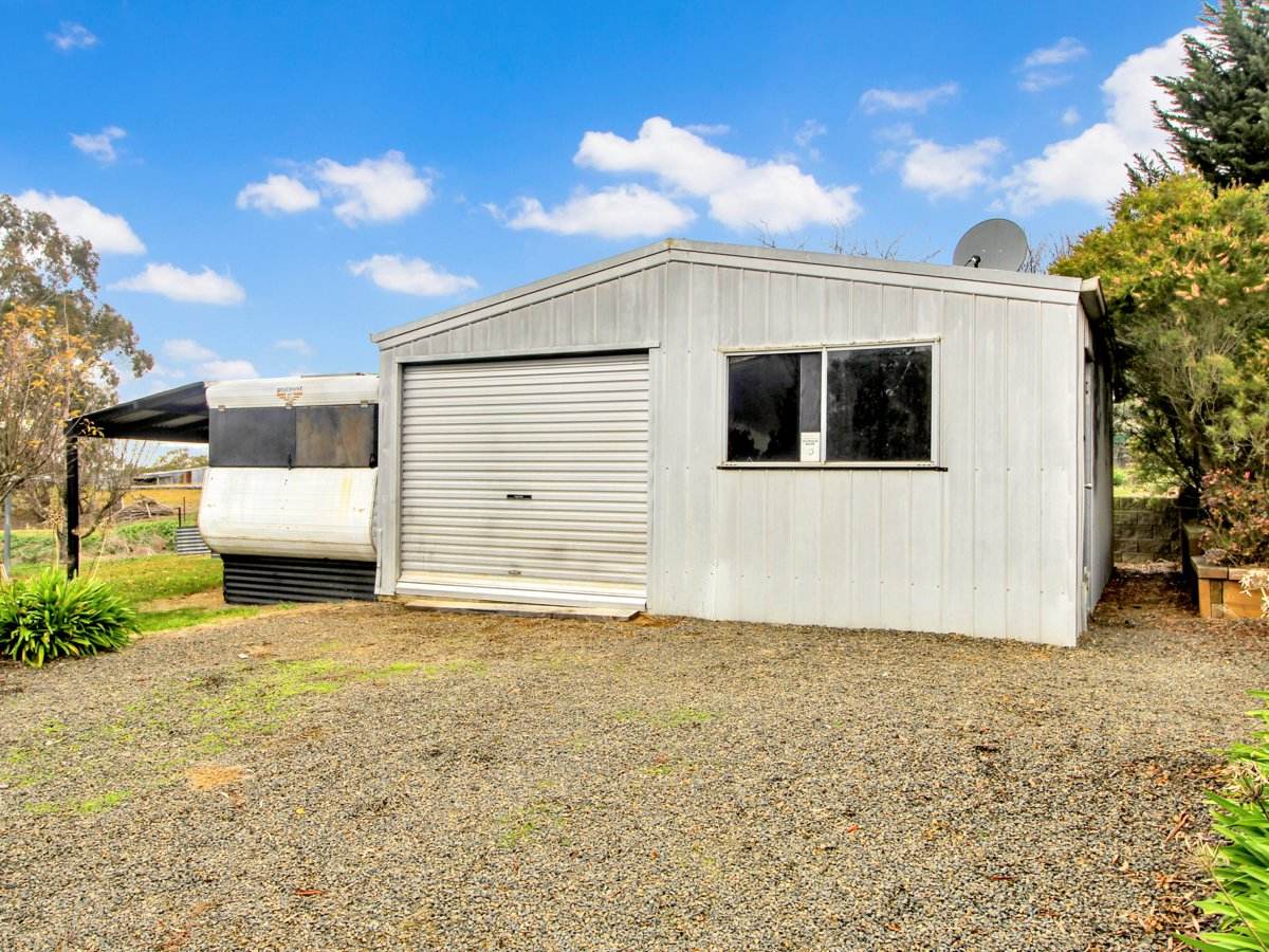 153 Bilton Street, Omeo For Sale by Farmbuy.com - image 15