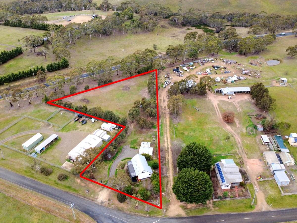 153 Bilton Street, Omeo For Sale by Farmbuy.com - image 20