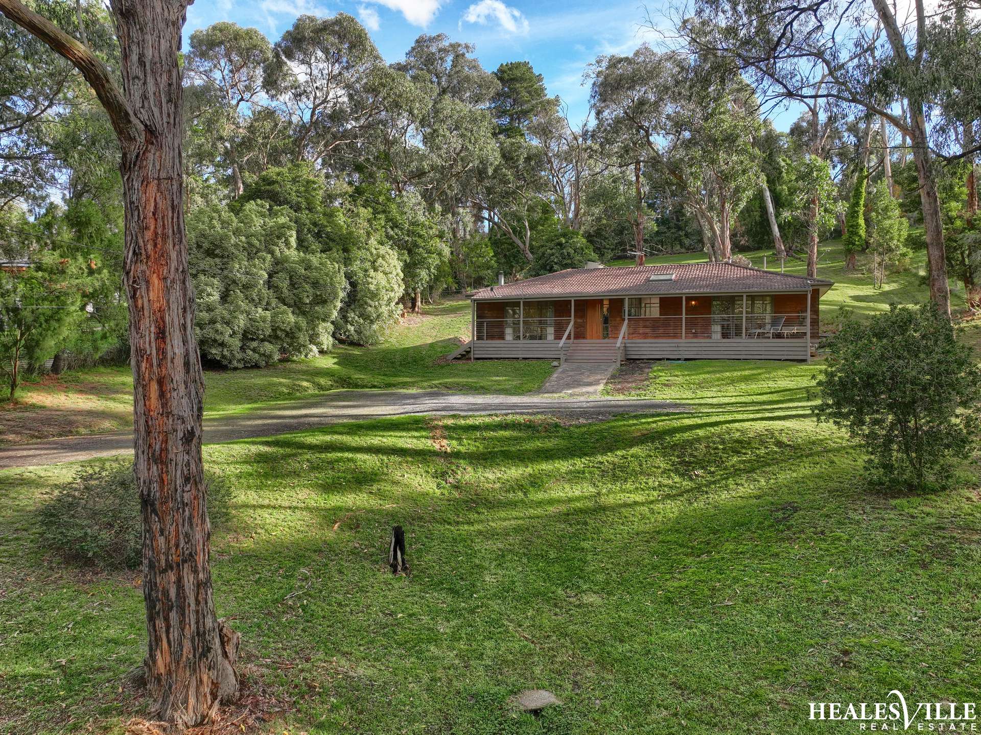 25 Centre Grove, Healesville For Sale by Farmbuy.com - image 27