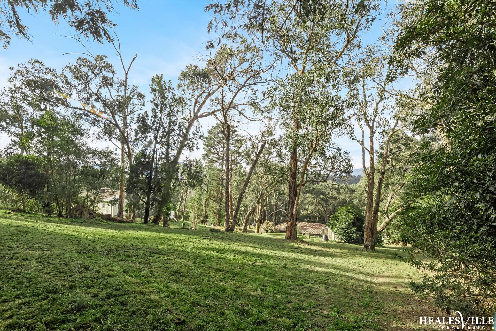 25 Centre Grove, Healesville For Sale by Farmbuy.com - image 24