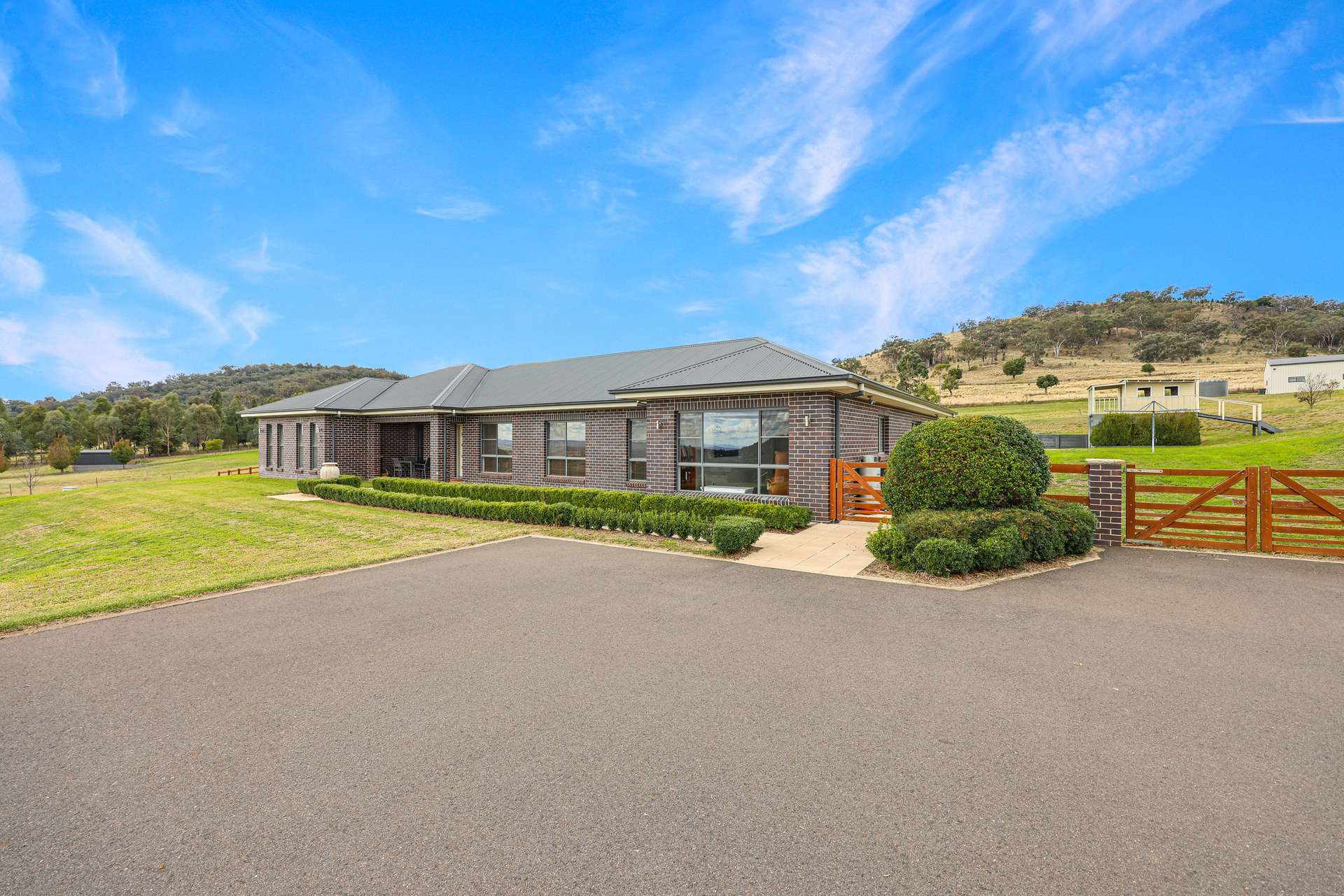 12 Honeyeater Place, Tamworth For Sale by Farmbuy.com - image 3