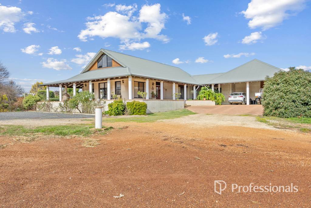 471 Scotts Brook Road, Mayanup WA 6244