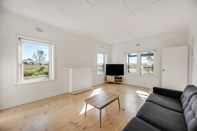 34 Mincham Road, Meningie For Sale by Farmbuy.com - image 17