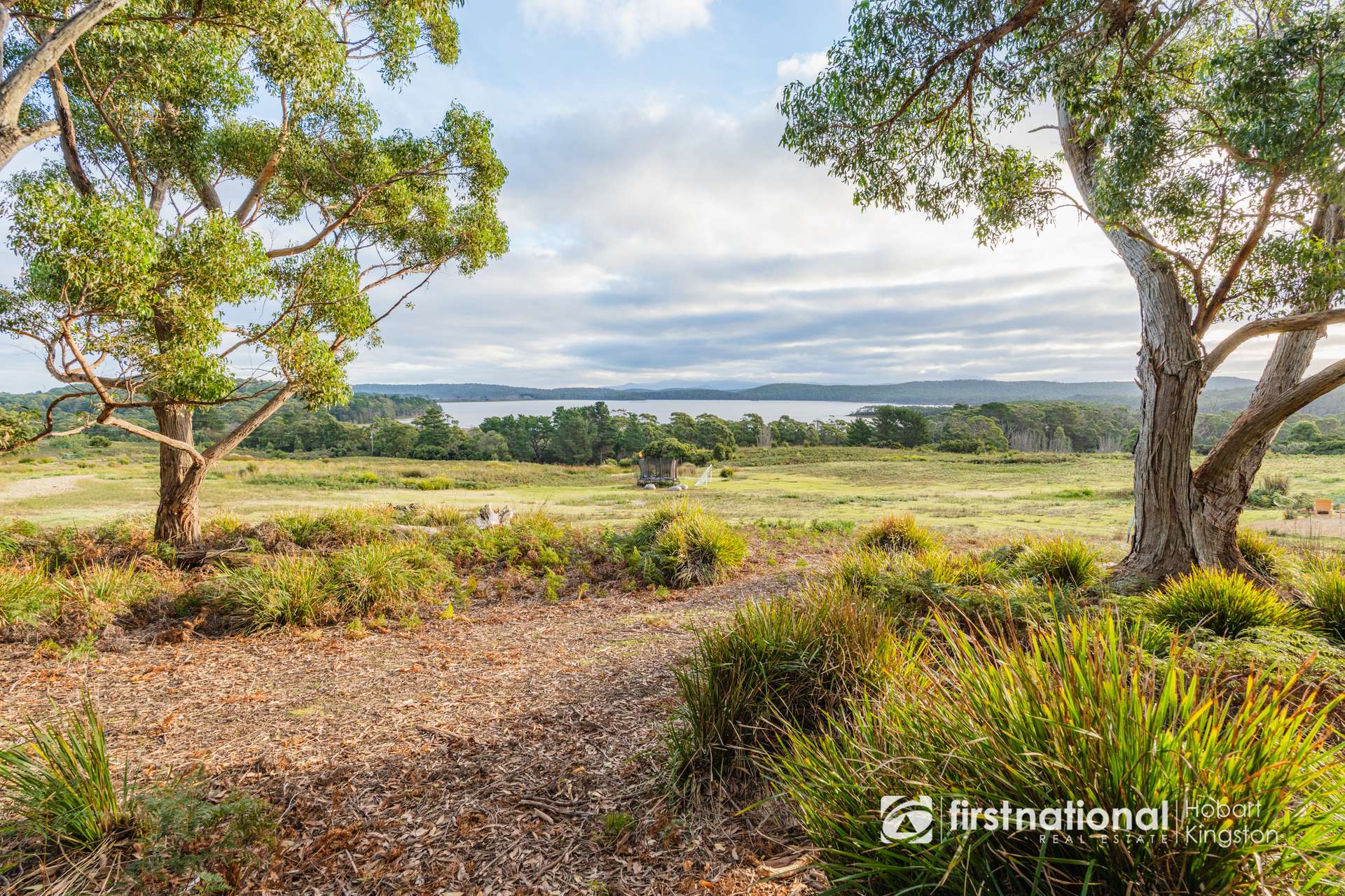 697 Cloudy Bay Road, South Bruny For Sale by Farmbuy.com - image 21