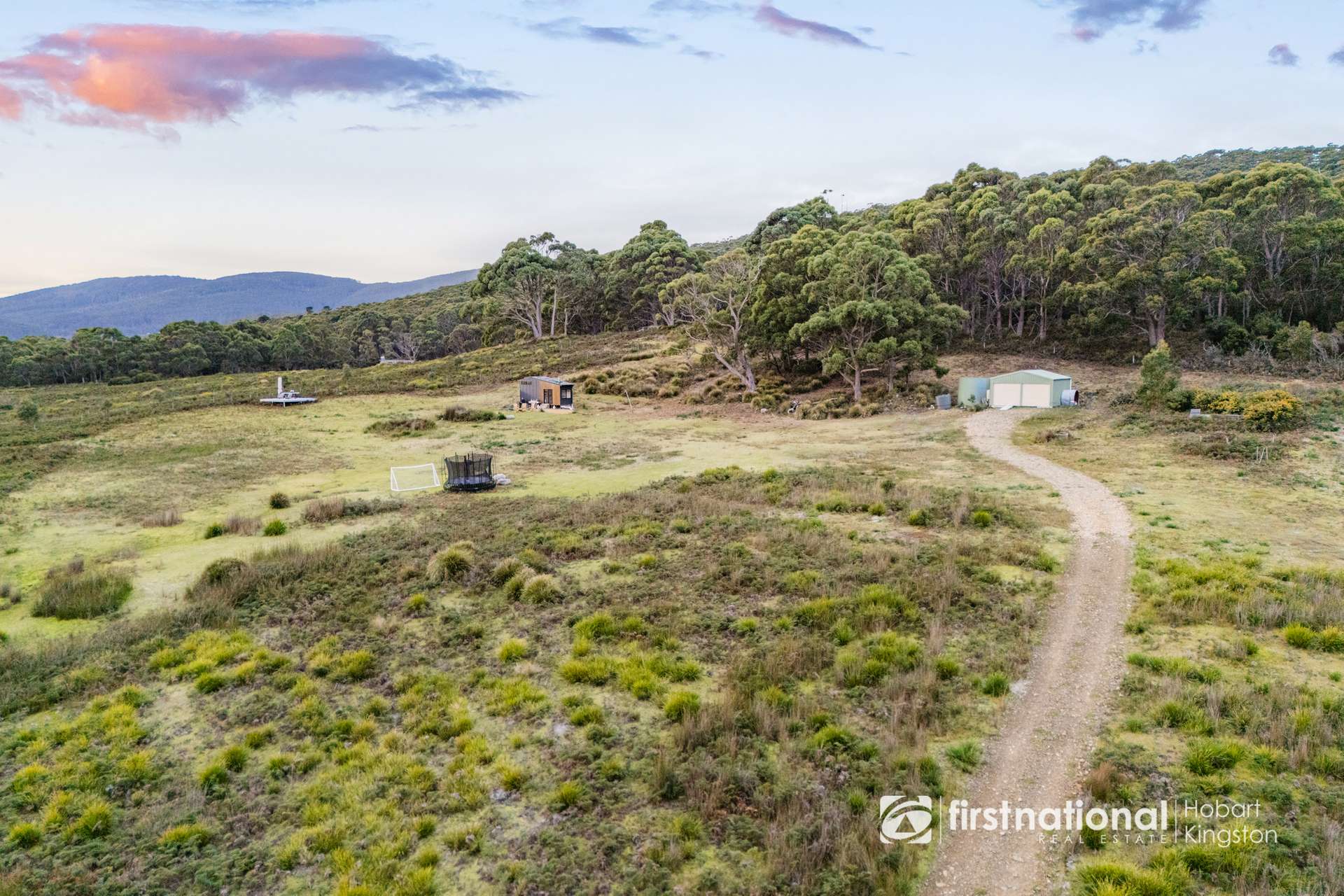 697 Cloudy Bay Road, South Bruny For Sale by Farmbuy.com - image 23