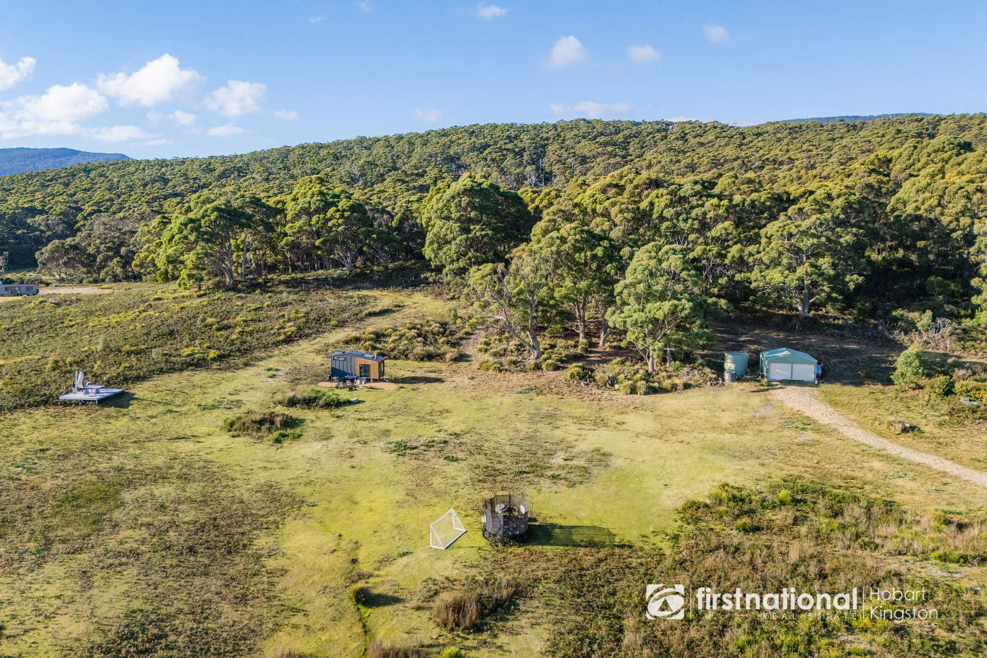 697 Cloudy Bay Road, South Bruny For Sale by Farmbuy.com - image 22