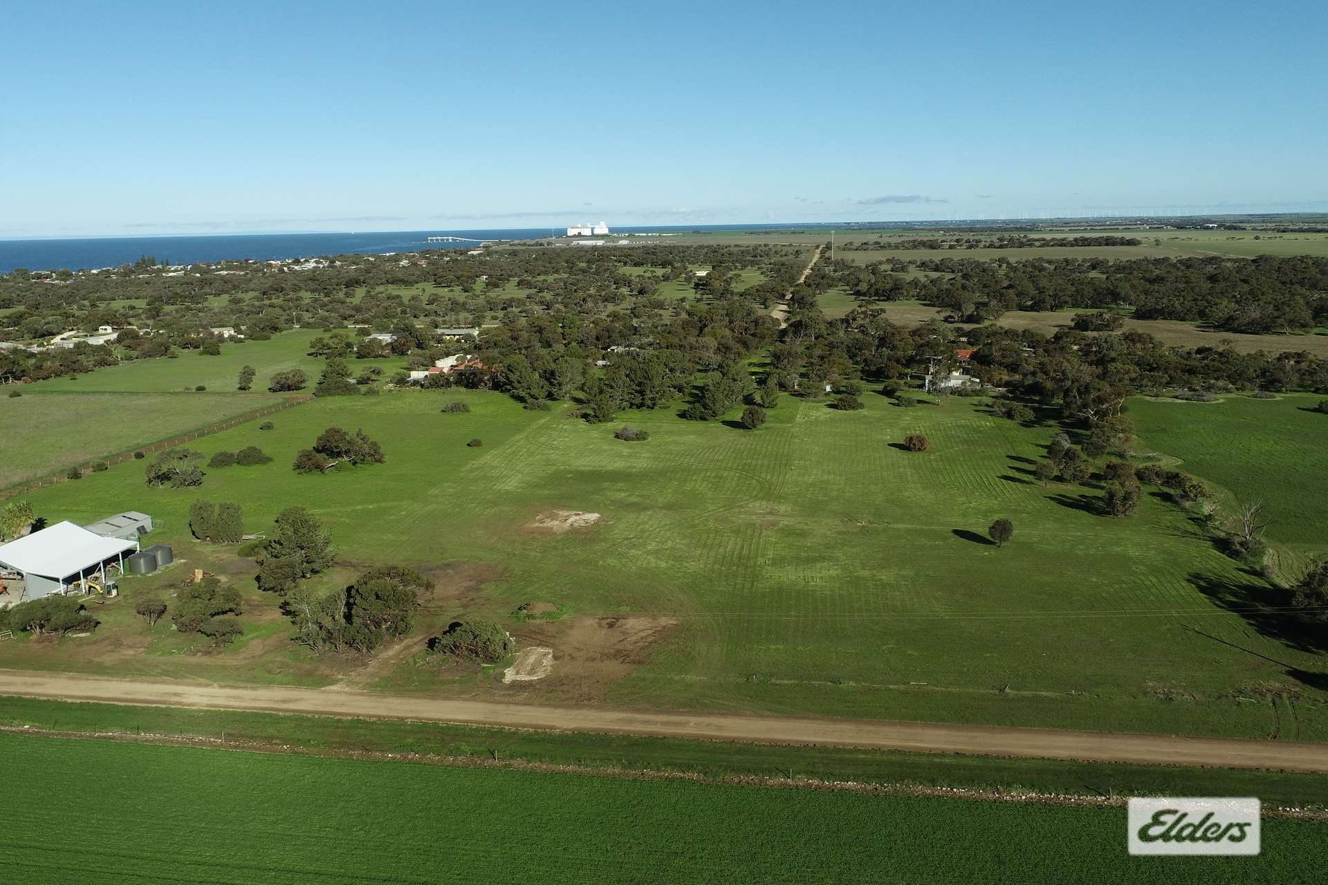 Wool Bay For Sale by Farmbuy.com - image 7