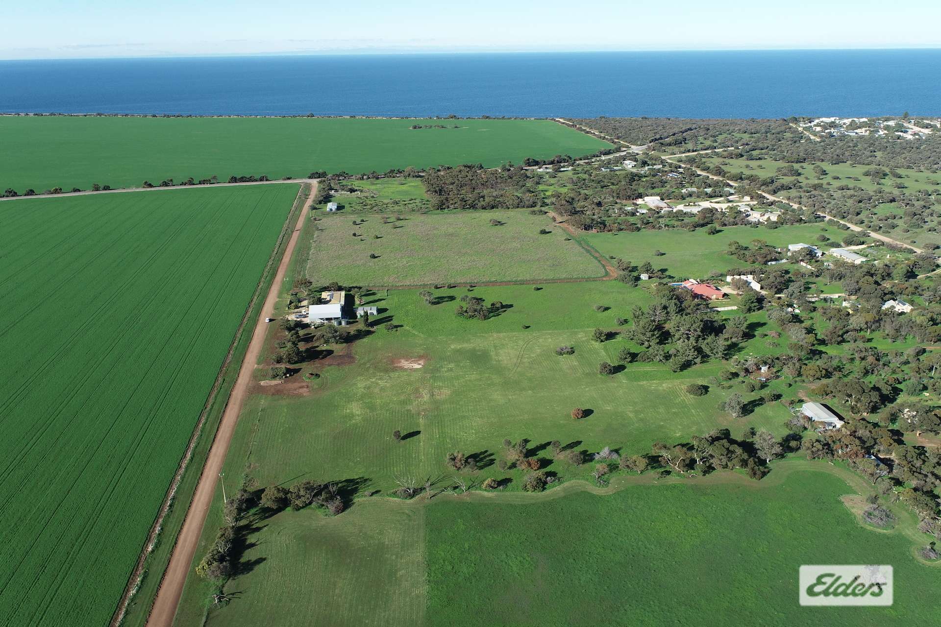 Wool Bay For Sale by Farmbuy.com - image 4