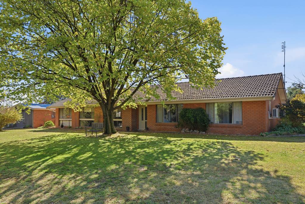 1460 Ophir Road, Rock Forest NSW 2795