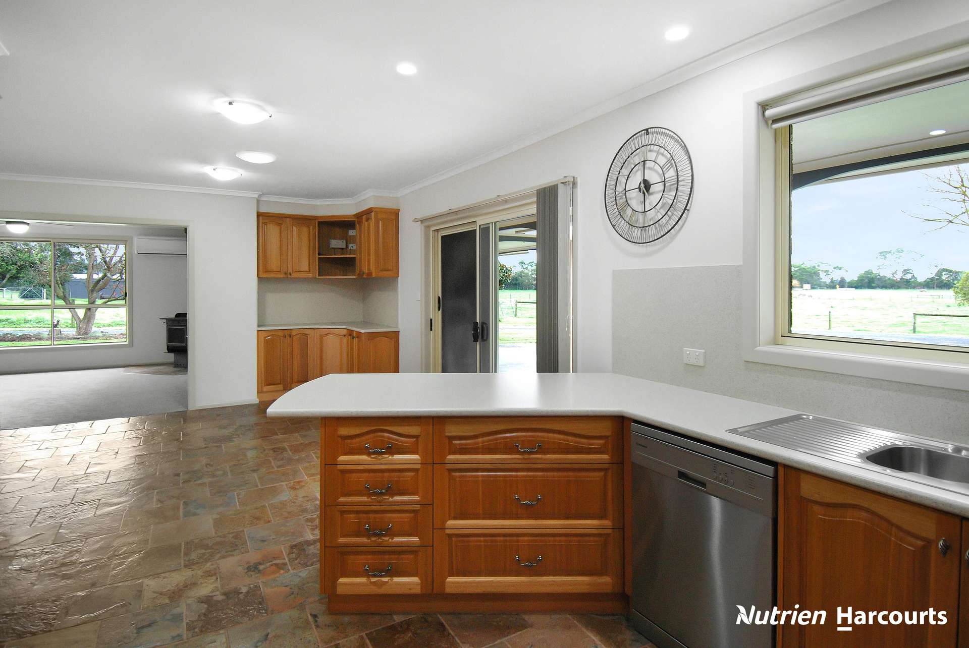 761 Gelliondale Road, Jack River For Sale by Farmbuy.com - image 3