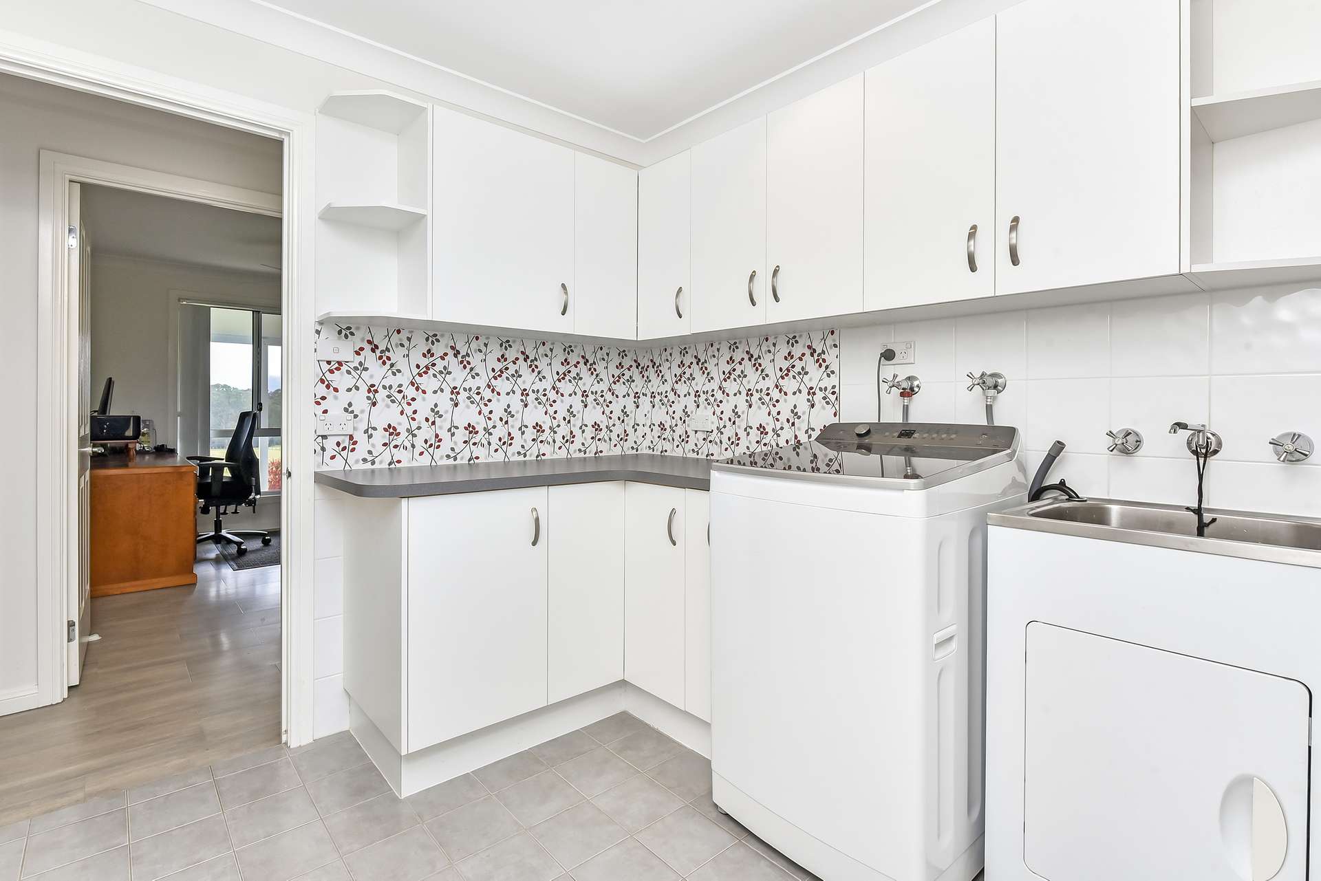 1379 Mount View Road, Millfield For Sale by Farmbuy.com - image 17