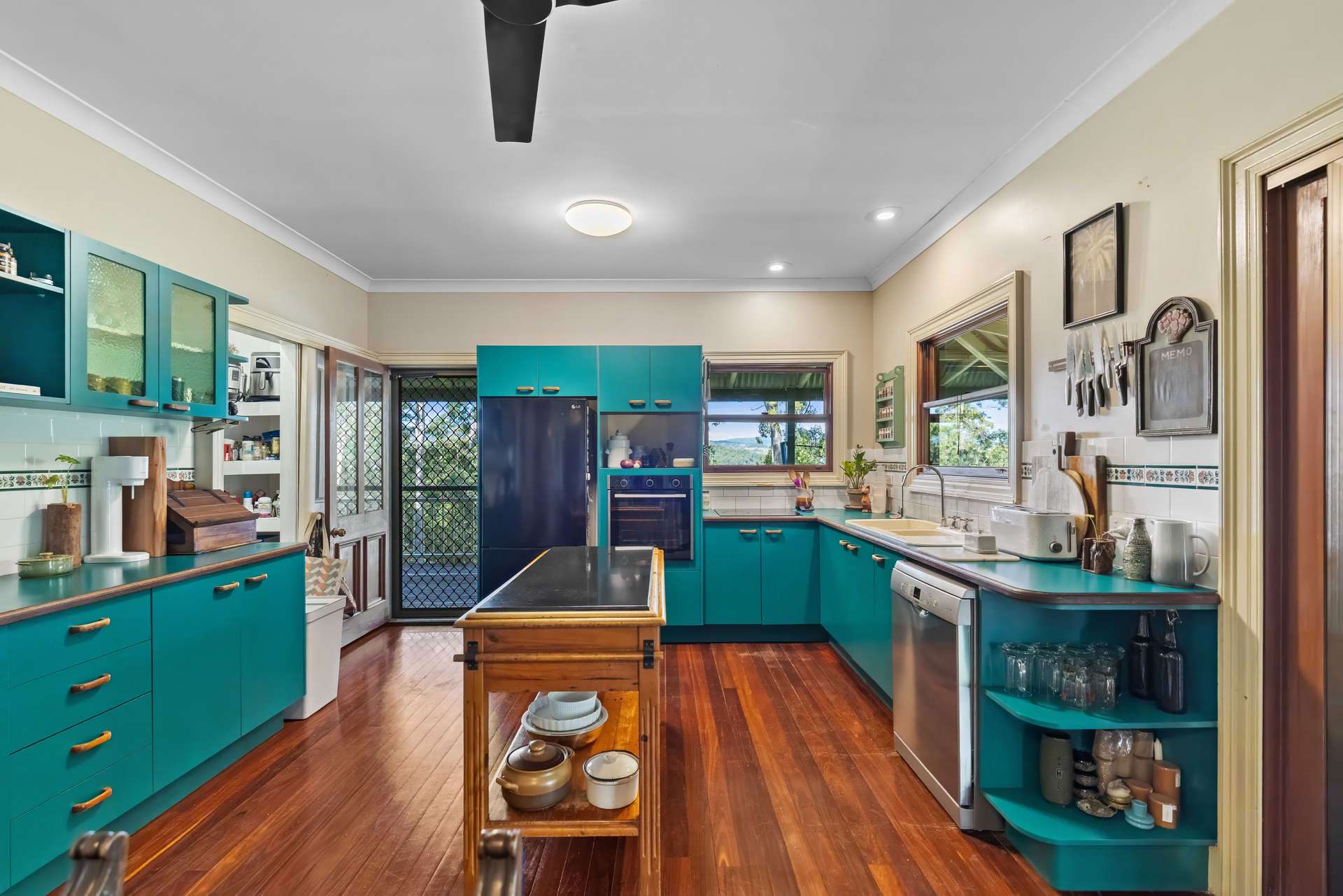 10 Westridge Close, The Palms For Sale by Farmbuy.com - image 12
