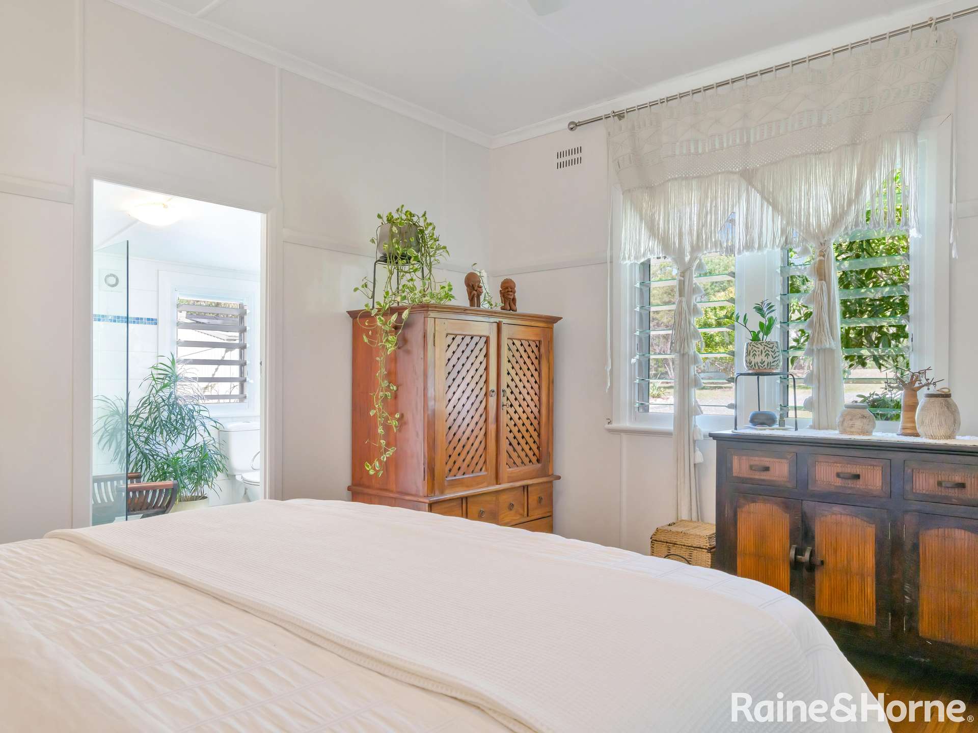 65 Park Drive, Ashby Heights For Sale by Farmbuy.com - image 11