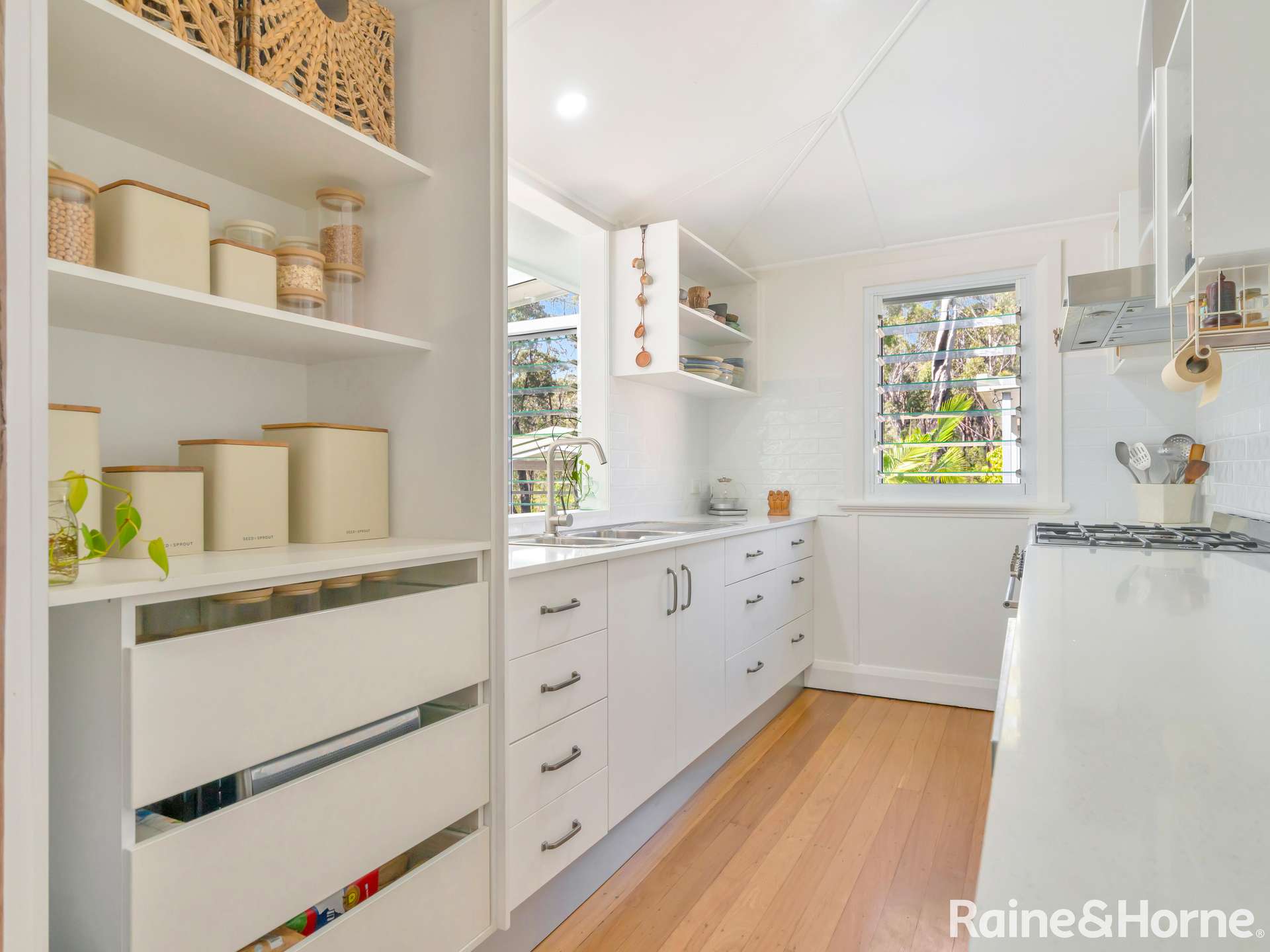 65 Park Drive, Ashby Heights For Sale by Farmbuy.com - image 8