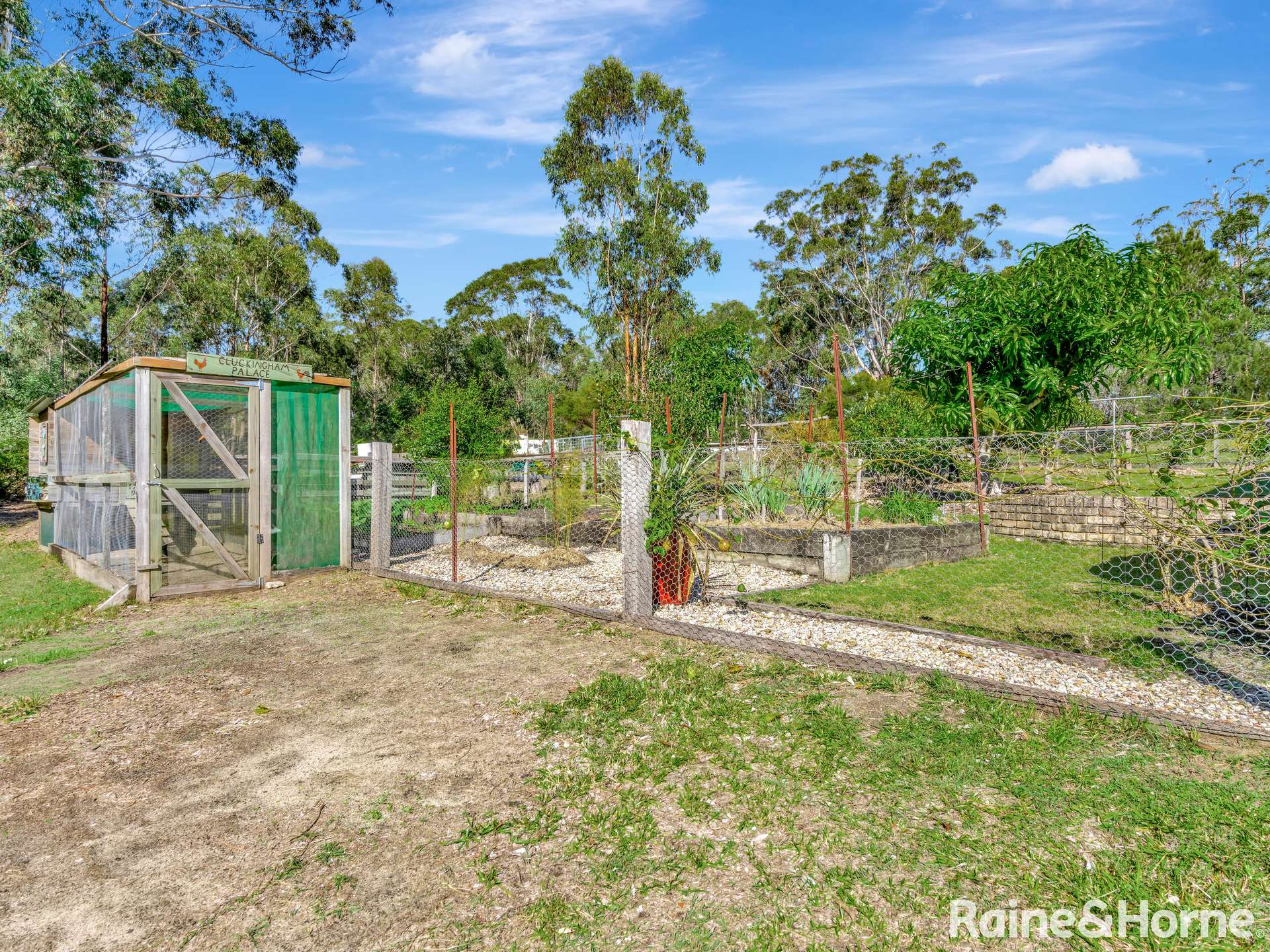 65 Park Drive, Ashby Heights For Sale by Farmbuy.com - image 17