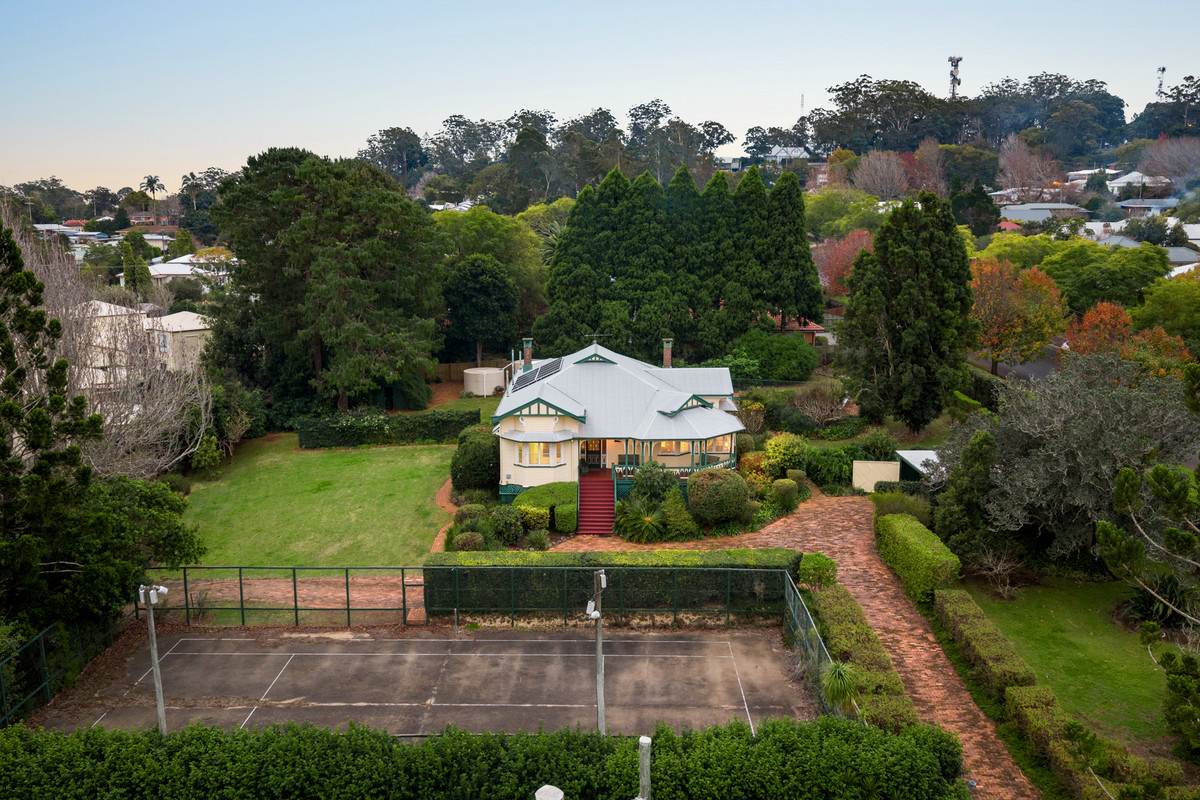 47 Jellicoe Street, Mount Lofty For Sale by Farmbuy.com - image 3
