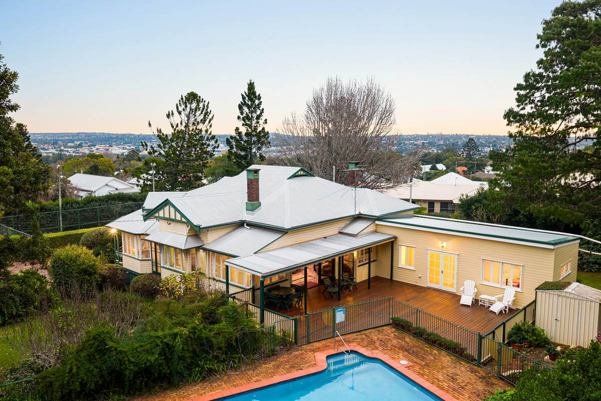 47 Jellicoe Street, Mount Lofty For Sale by Farmbuy.com - image 17