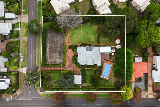 47 Jellicoe Street, Mount Lofty QLD 4350