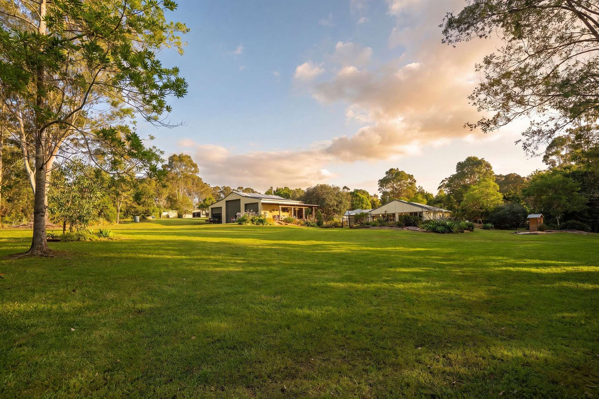 9 Flooded Gum Place, Black Mountain For Sale by Farmbuy.com - image 4