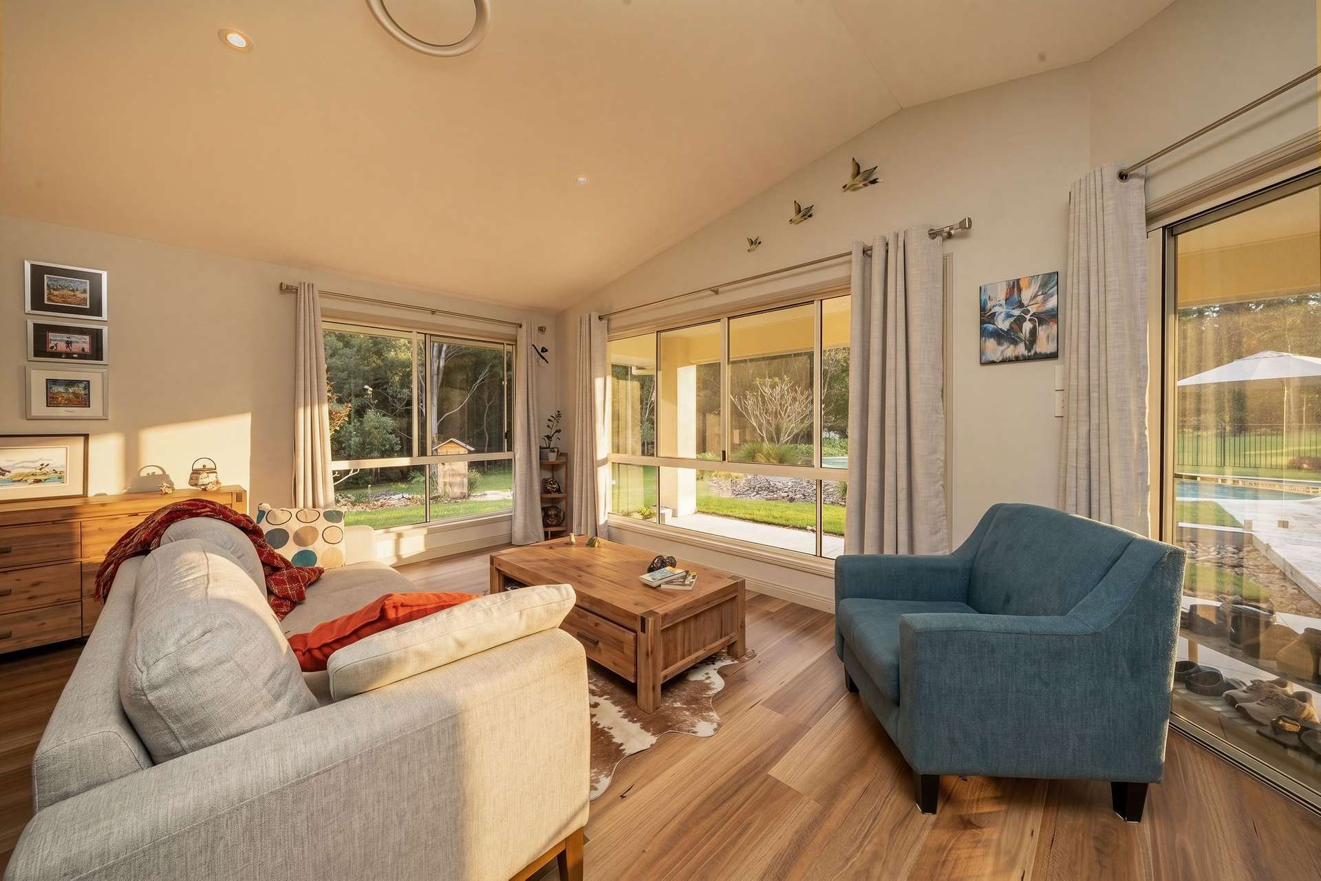 9 Flooded Gum Place, Black Mountain For Sale by Farmbuy.com - image 11