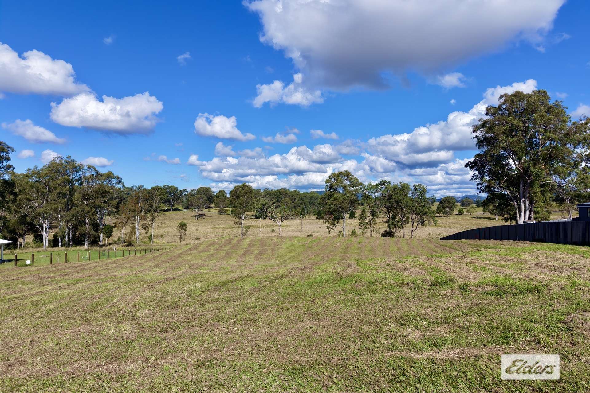 23 Bottlebrush Court, Pie Creek For Sale by Farmbuy.com - image 4