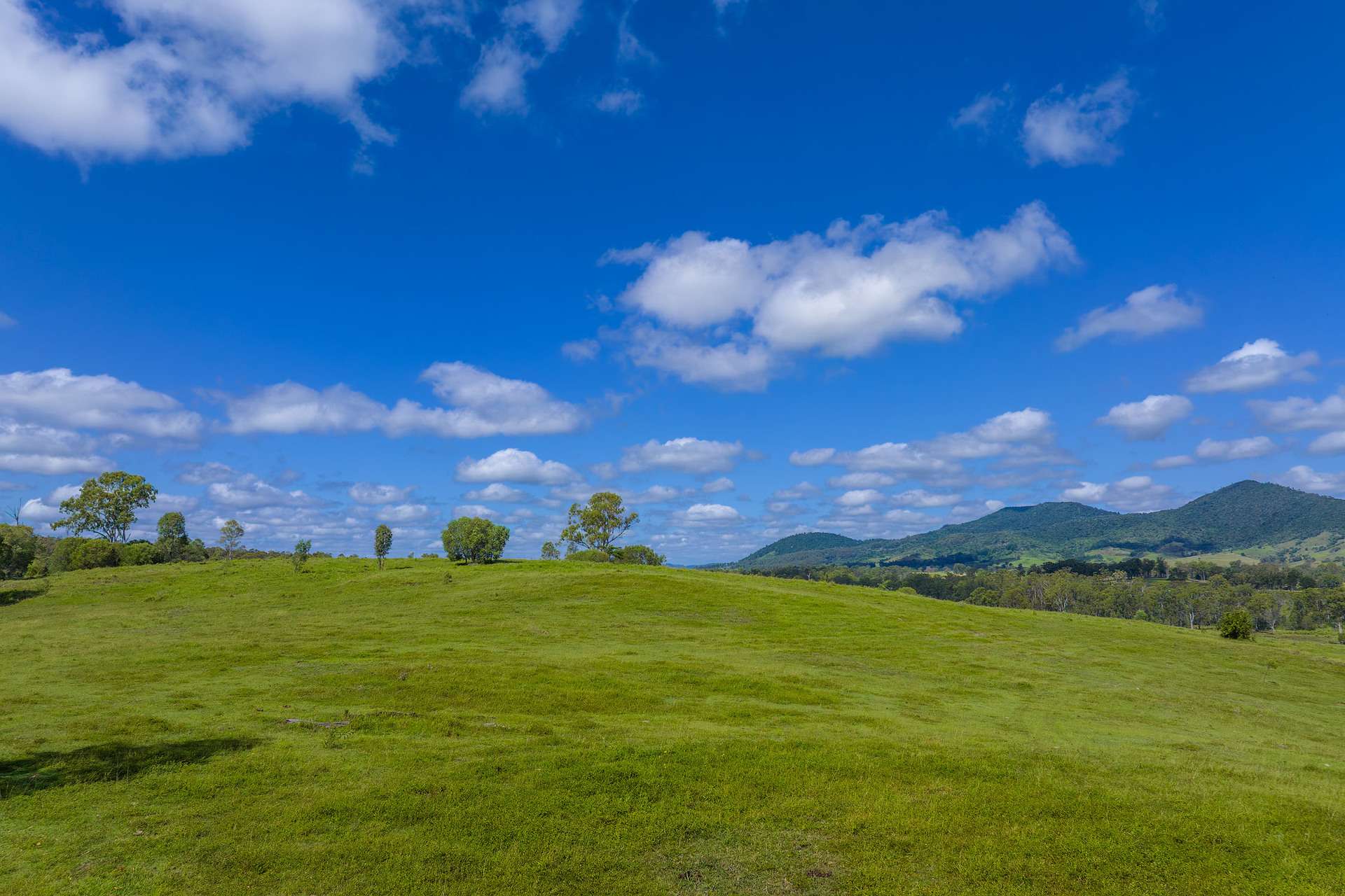 5608 Bruce Highway, Tiaro For Sale by Farmbuy.com - image 1