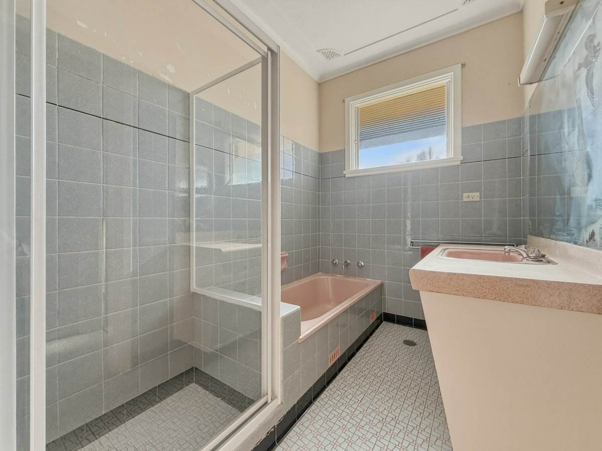 529 Olympic Hwy North, Young For Sale by Farmbuy.com - image 16