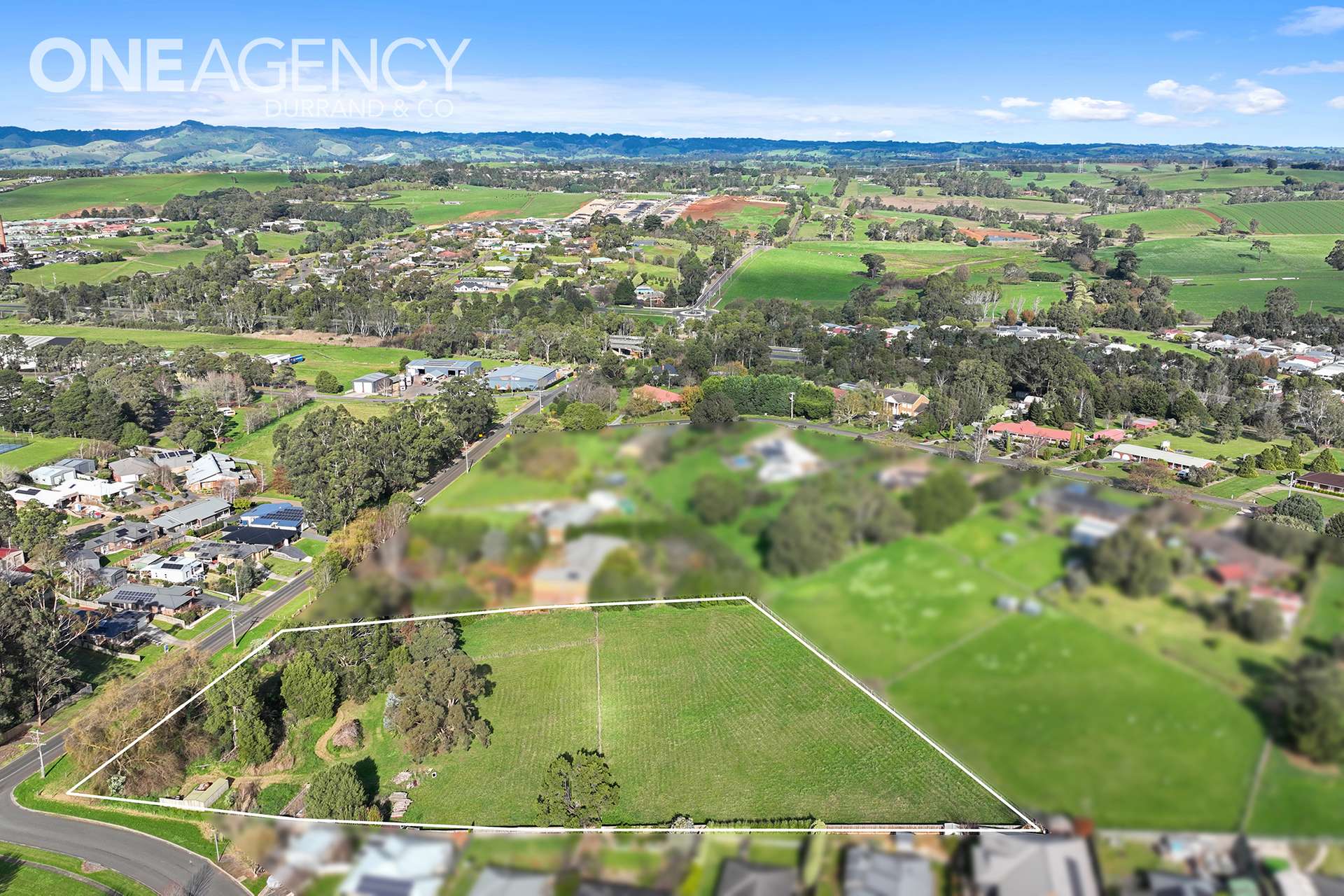 61 King Street, Warragul For Sale by Farmbuy.com - image 3