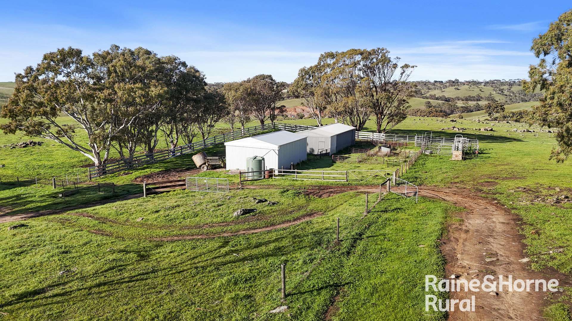 341 Wiles Firetrack, Wistow For Sale by Farmbuy.com - image 16