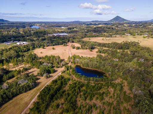 300 Kennedys Road, Lake Macdonald QLD 4563