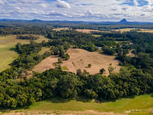300 Kennedys Road, Lake Macdonald QLD 4563