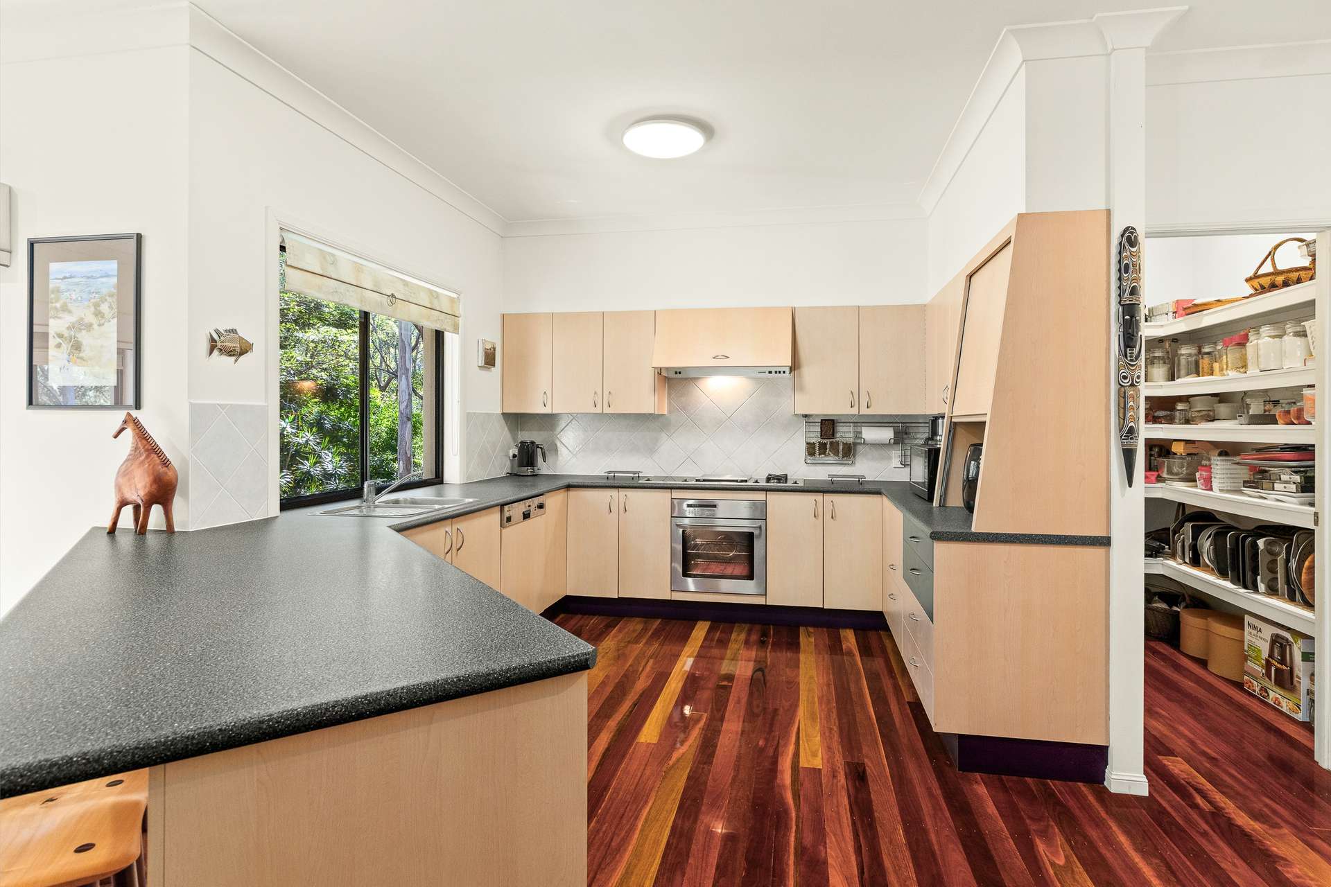 8 Corymbia Lane, Eatons Hill For Sale by Farmbuy.com - image 13