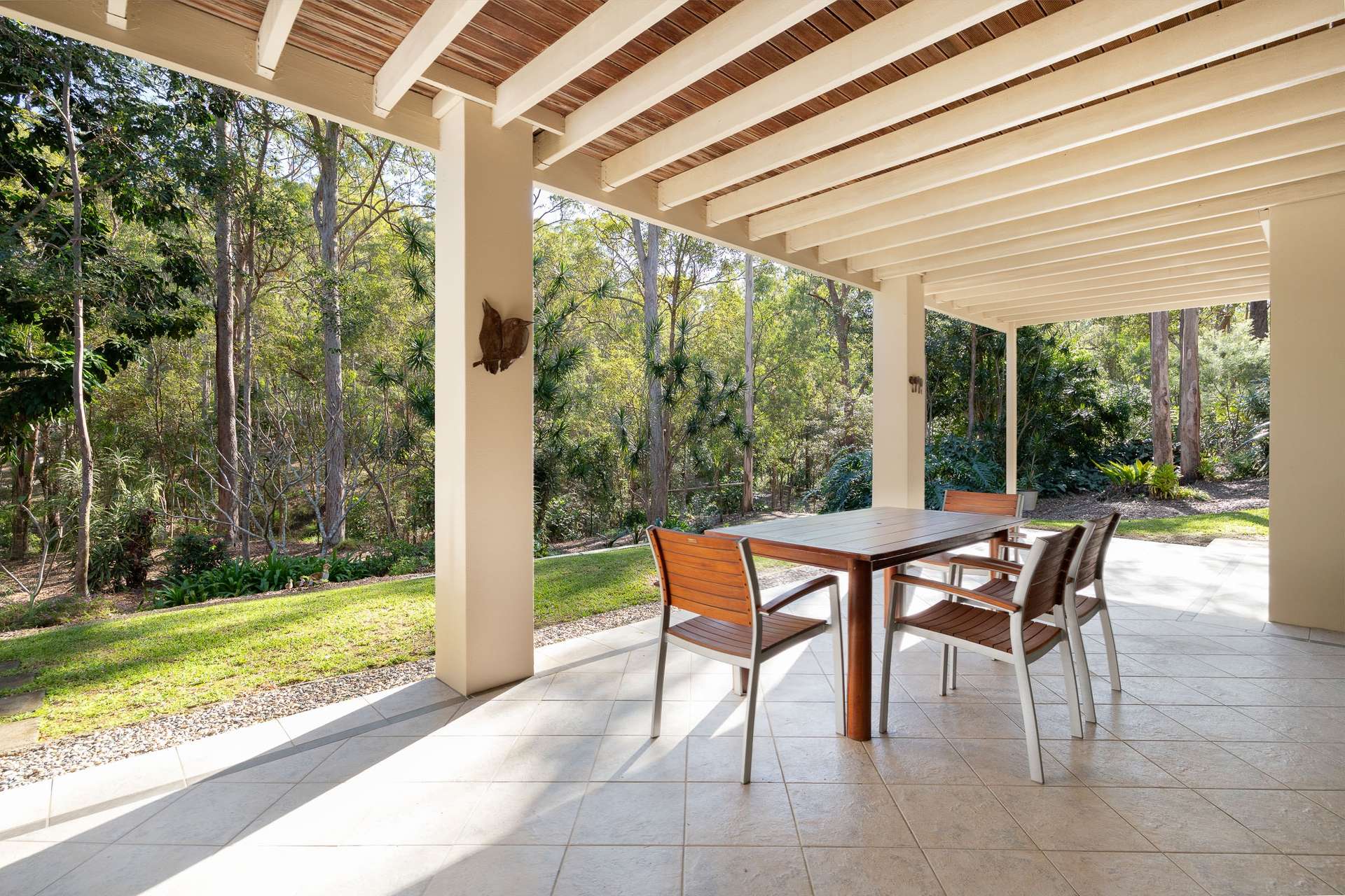 8 Corymbia Lane, Eatons Hill For Sale by Farmbuy.com - image 6
