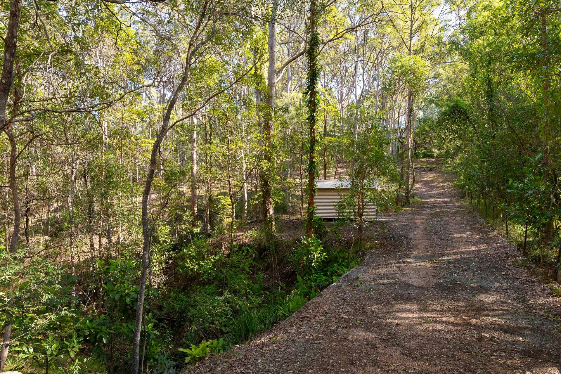 8 Corymbia Lane, Eatons Hill For Sale by Farmbuy.com - image 27