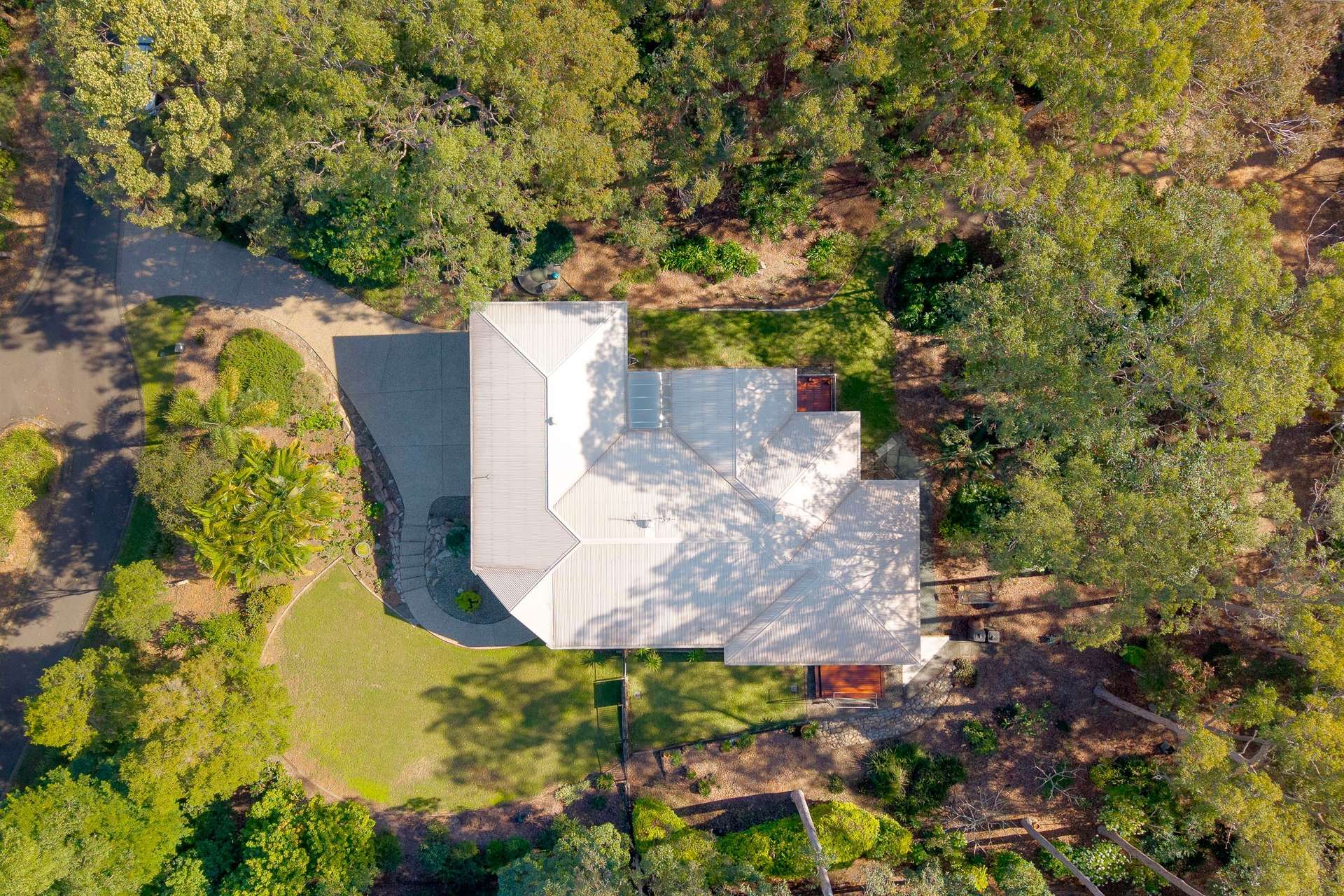 8 Corymbia Lane, Eatons Hill For Sale by Farmbuy.com - image 29