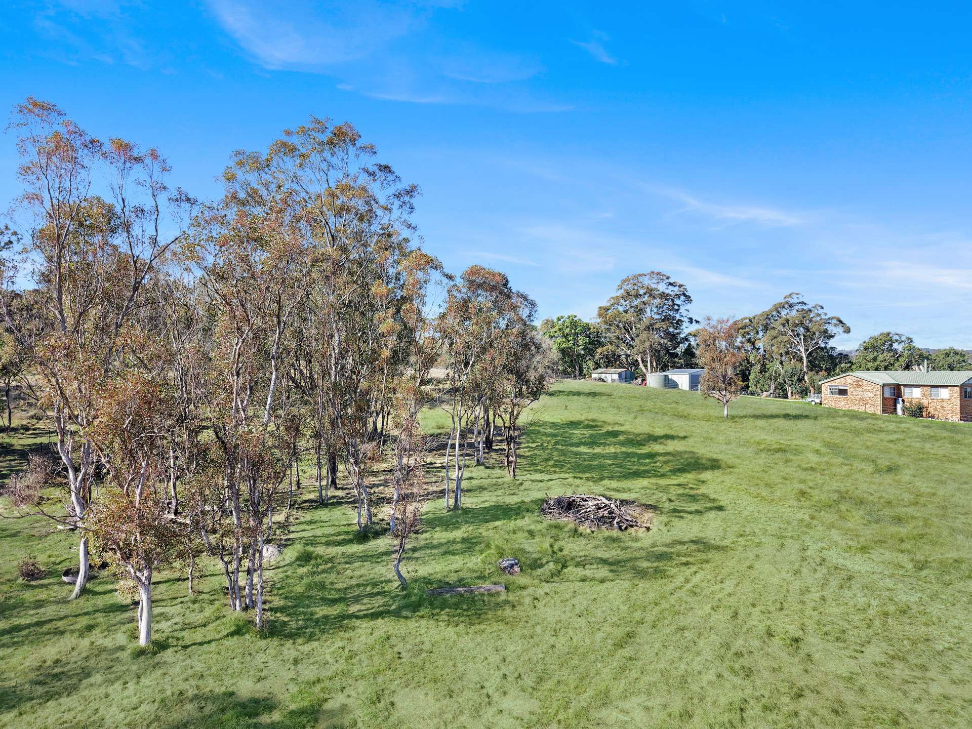 120B - 120A Millers Lane, Tenterfield For Sale by Farmbuy.com - image 1