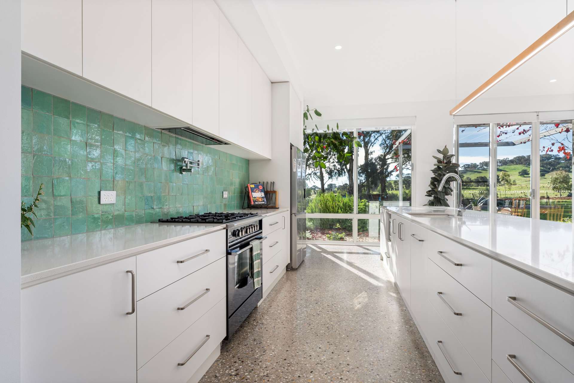 940 Coach Road, Culcairn For Sale by Farmbuy.com - image 11